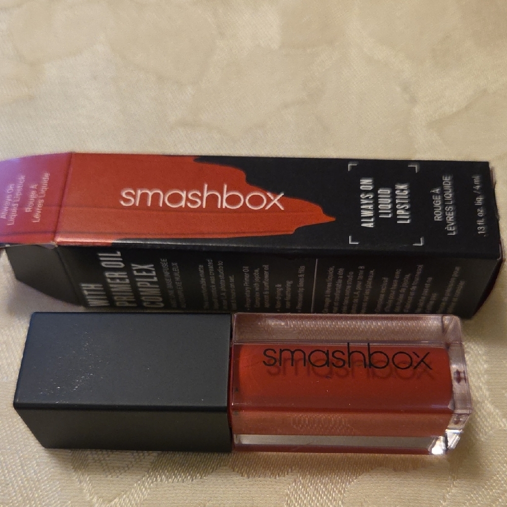 Smashbox Always On Liquid Lipstick - Bold Red